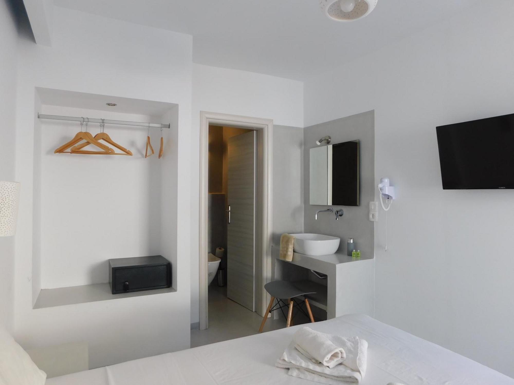 Fira Unique Rooms Экстерьер фото