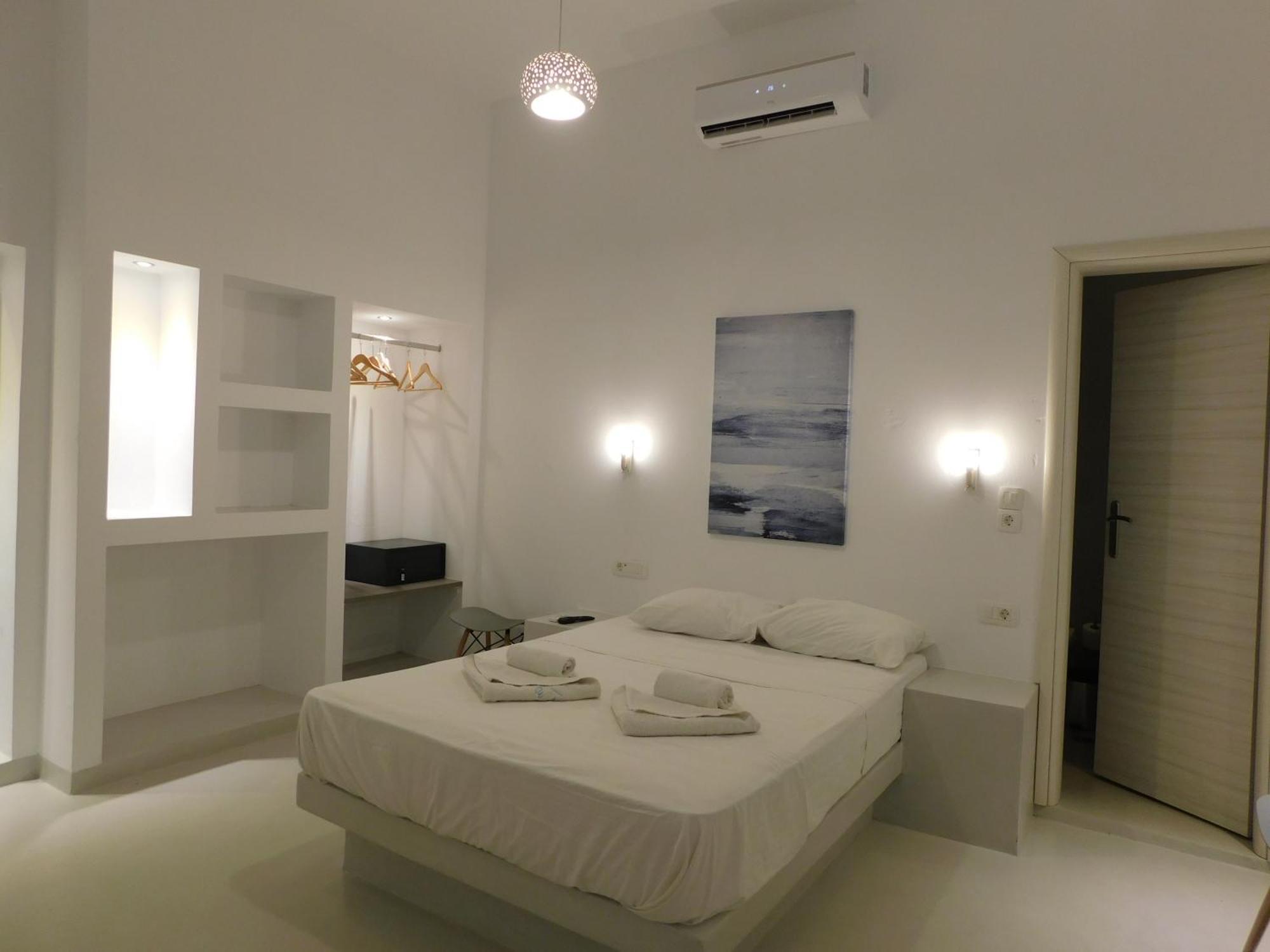 Fira Unique Rooms Экстерьер фото