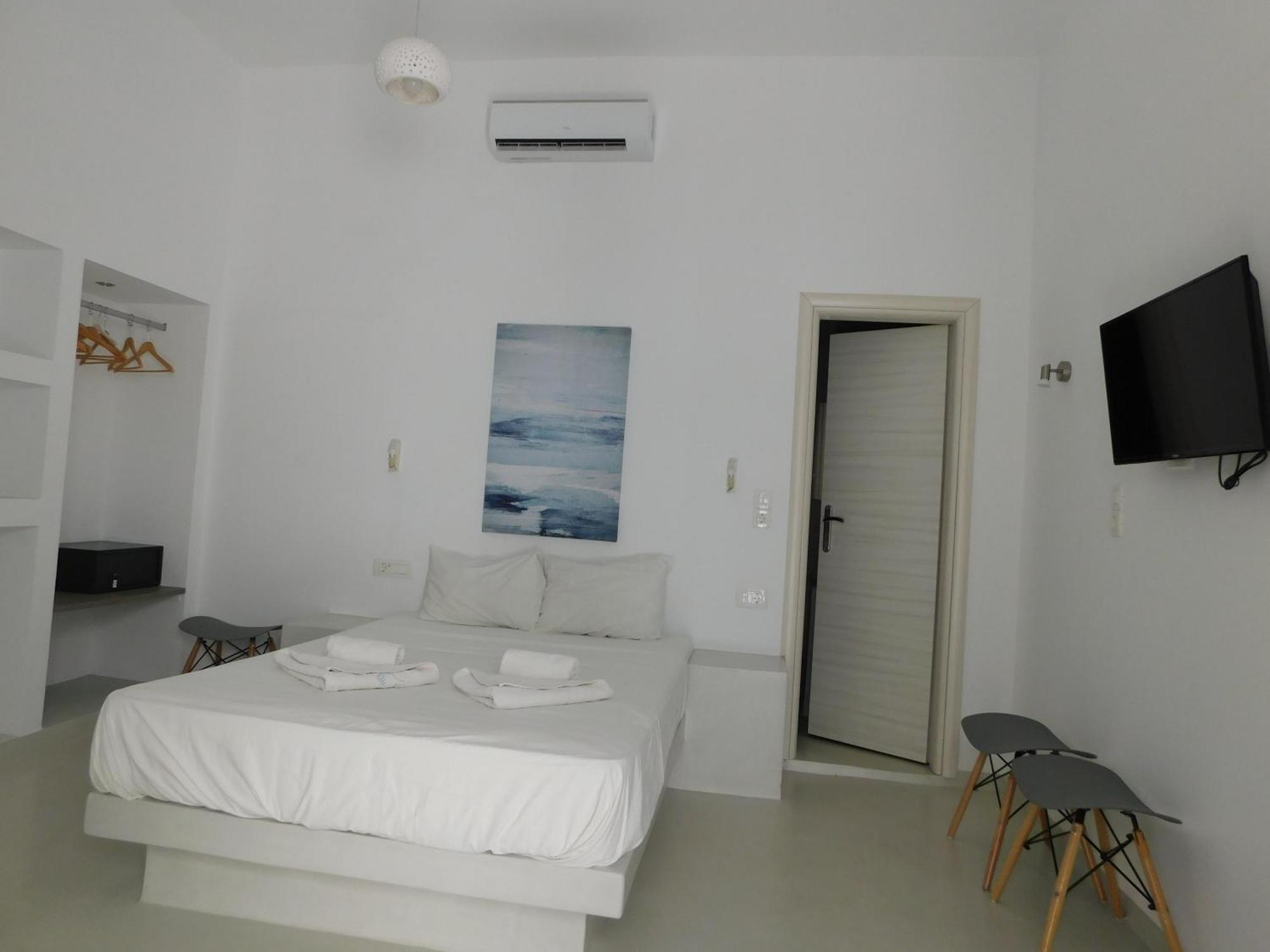 Fira Unique Rooms Экстерьер фото