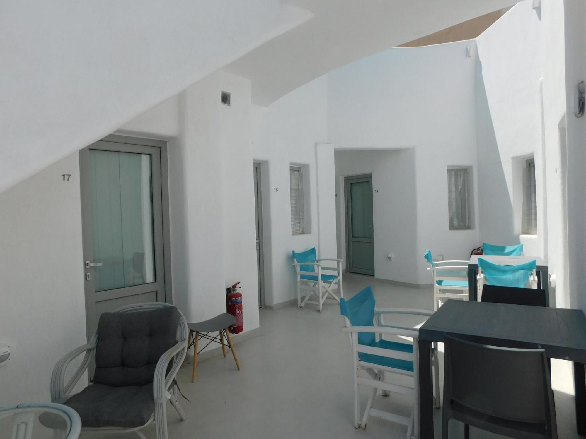 Fira Unique Rooms Экстерьер фото